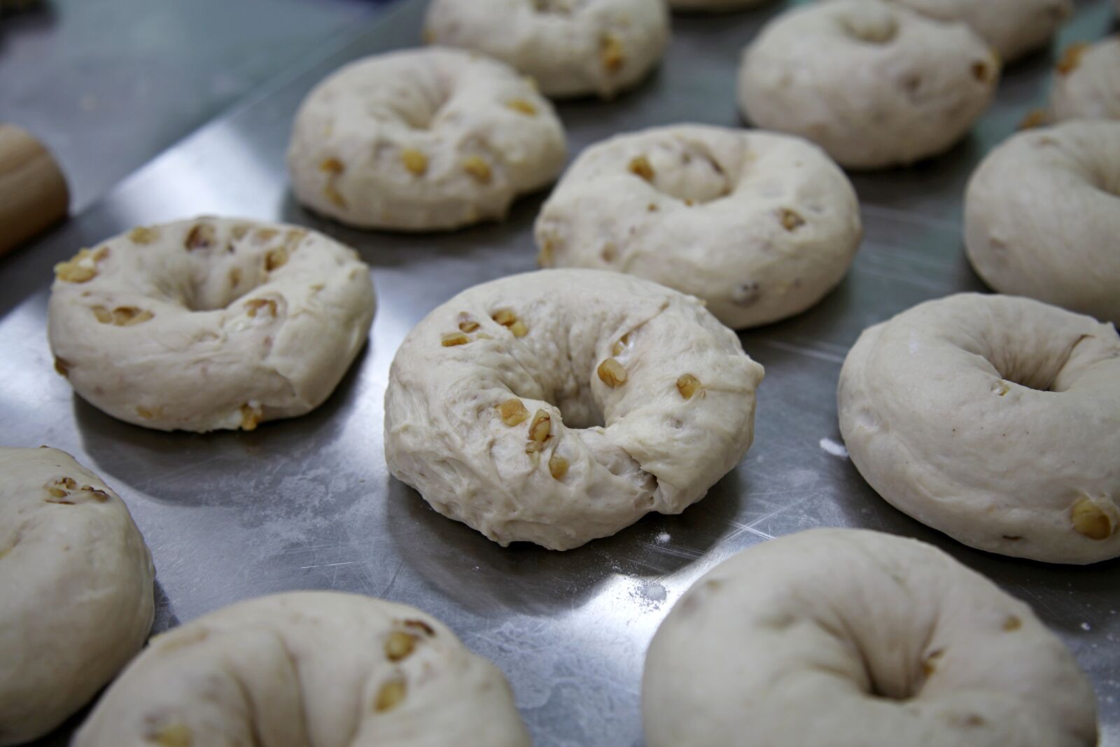 Canon EOS 5D Mark II sample photo. Bread, baking, cooking photography