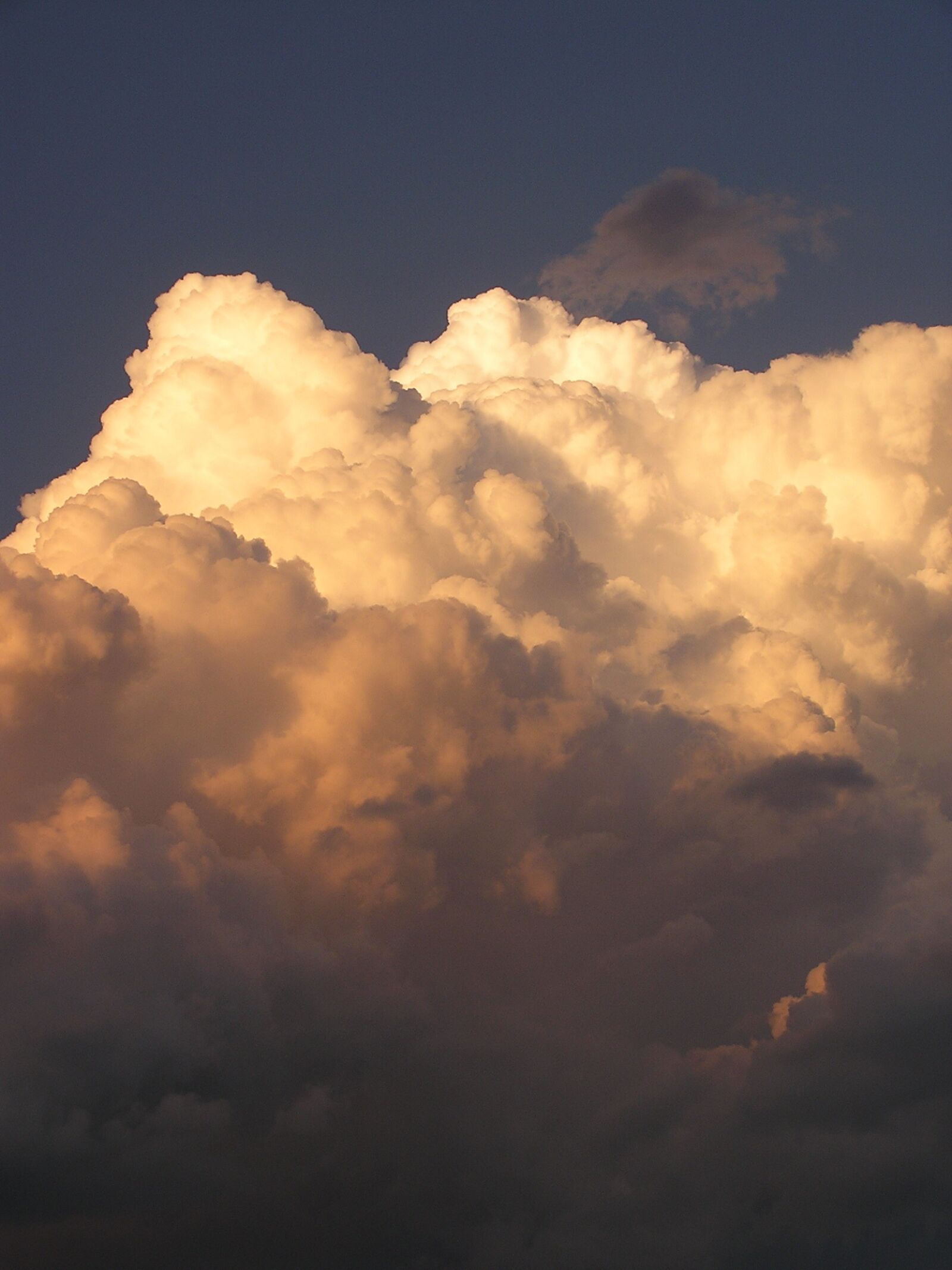 Olympus C740UZ sample photo. Clouds, sky, sunset photography