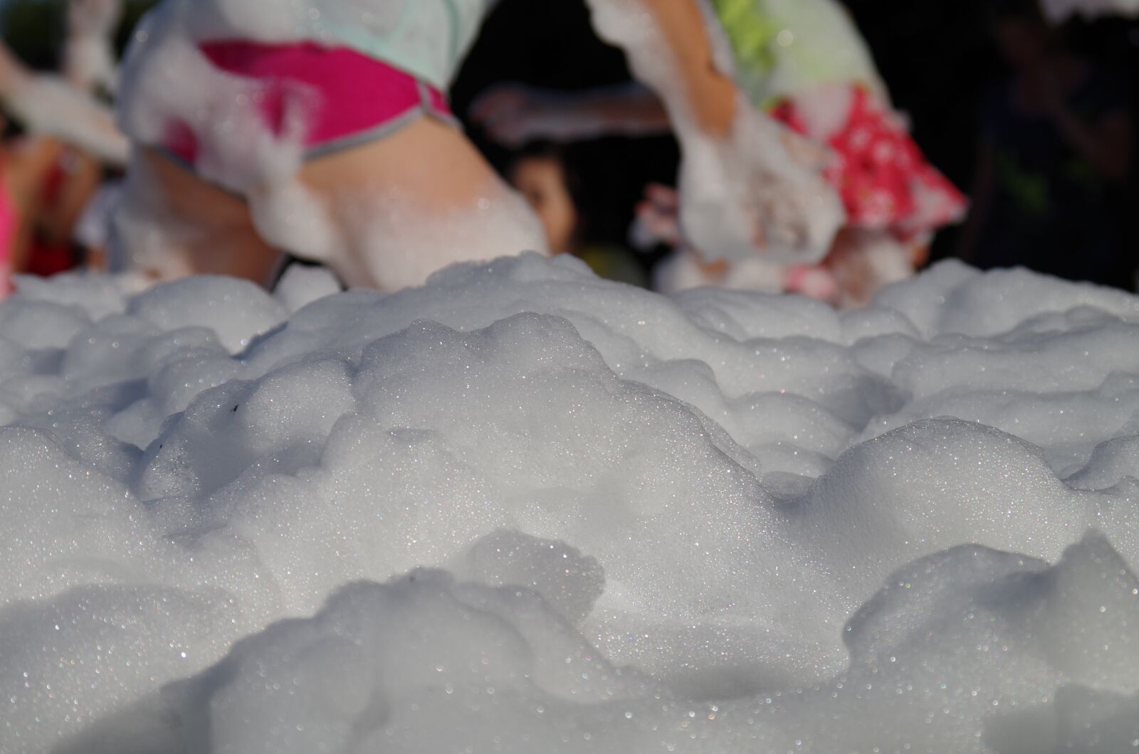 Pentax K-500 sample photo. Požiarnicka, foam, game photography
