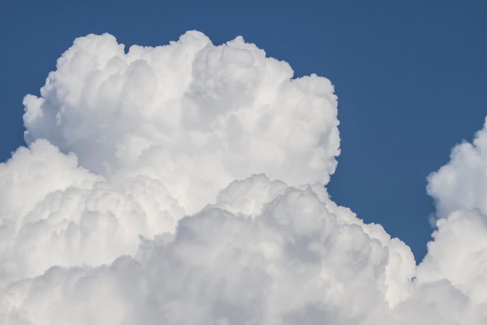 Canon EOS 7D sample photo. Clouds, clouds form, cloud photography