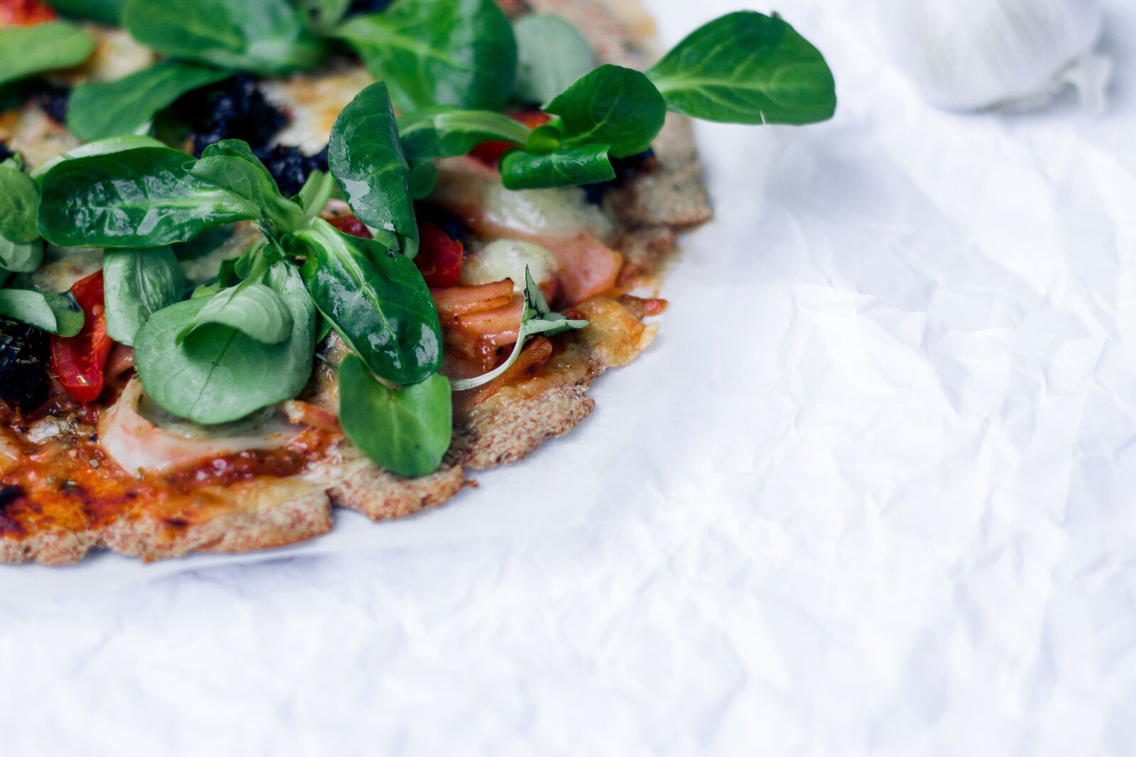 Canon EOS 70D sample photo. Pizza, eating, dinner photography