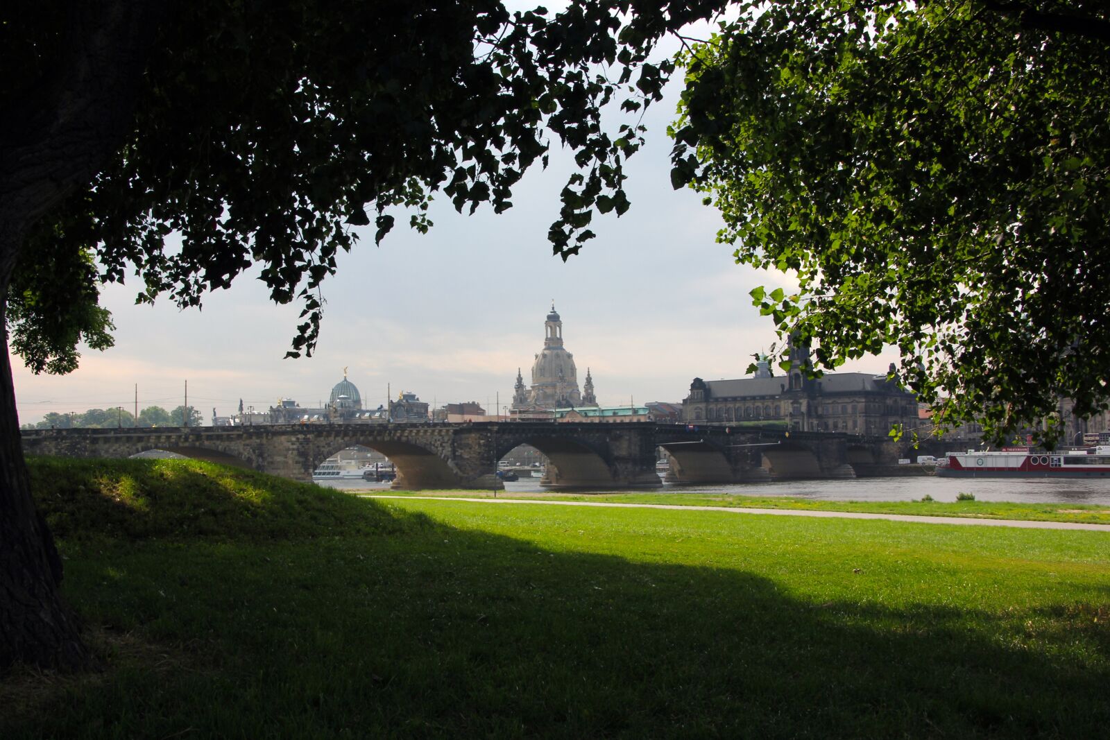 Canon EOS 60D sample photo. Dresden, germany, city photography