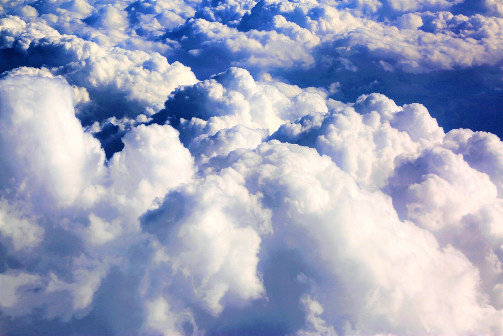 Canon EF 70-300mm F4-5.6L IS USM sample photo. Clouds, sky, nature photography
