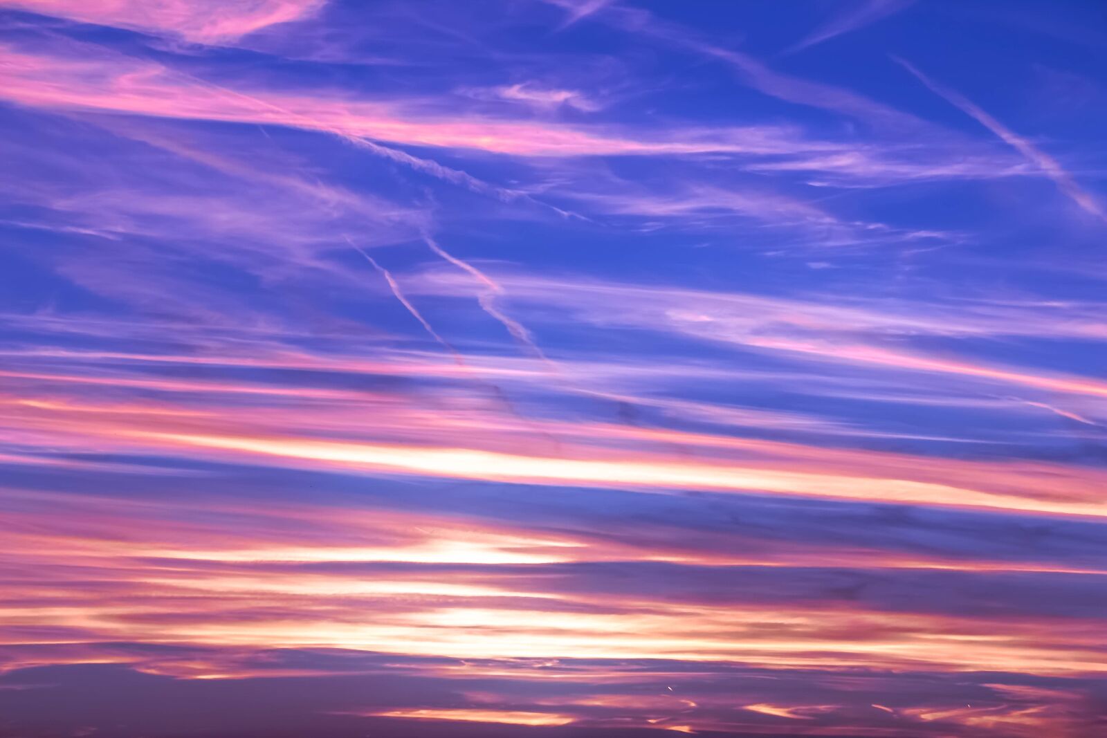 Canon EOS 650D (EOS Rebel T4i / EOS Kiss X6i) sample photo. Sky, sunset, clouds photography