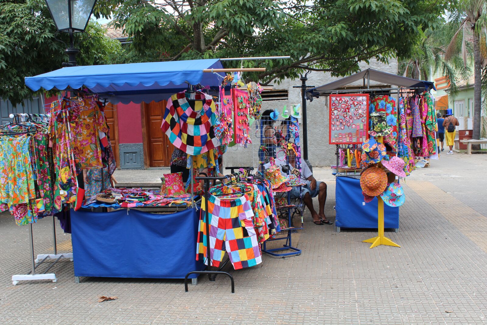 Canon EOS 1200D (EOS Rebel T5 / EOS Kiss X70 / EOS Hi) sample photo. Crafts, carnival, s o photography