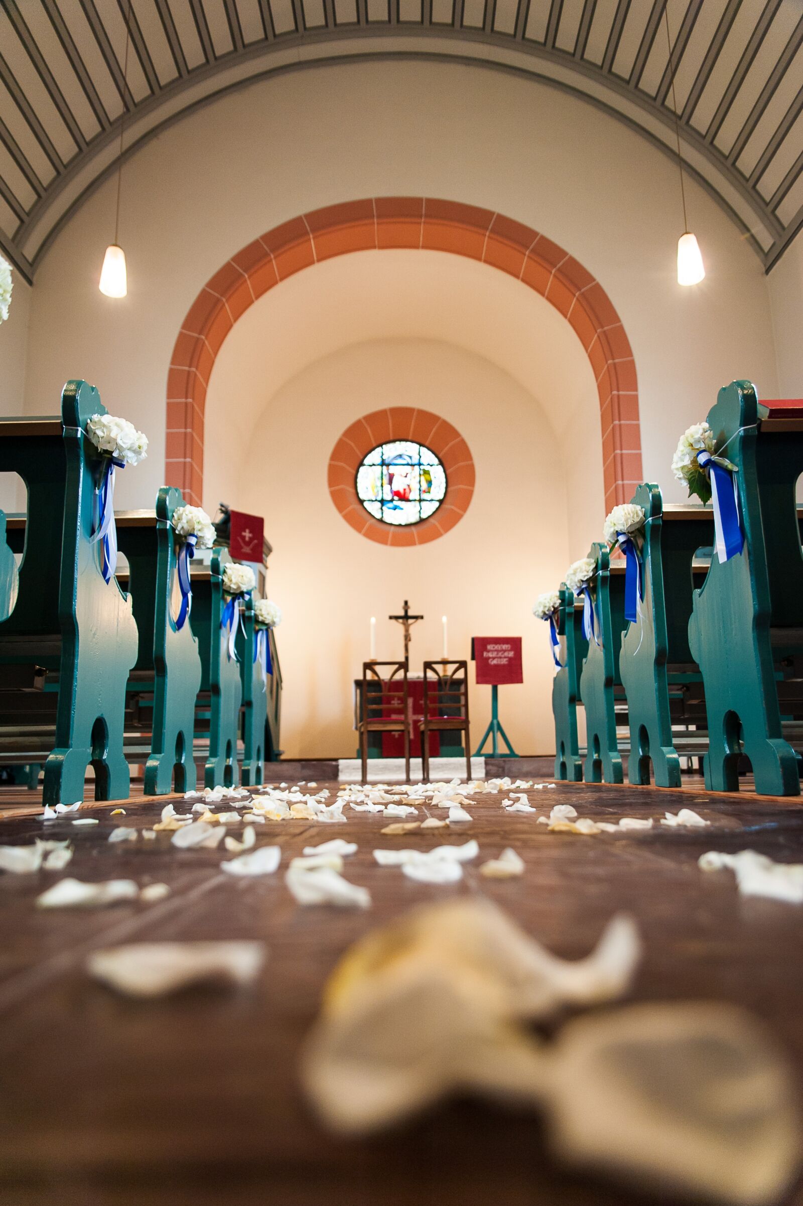 Nikon D700 sample photo. Church, output, input range photography