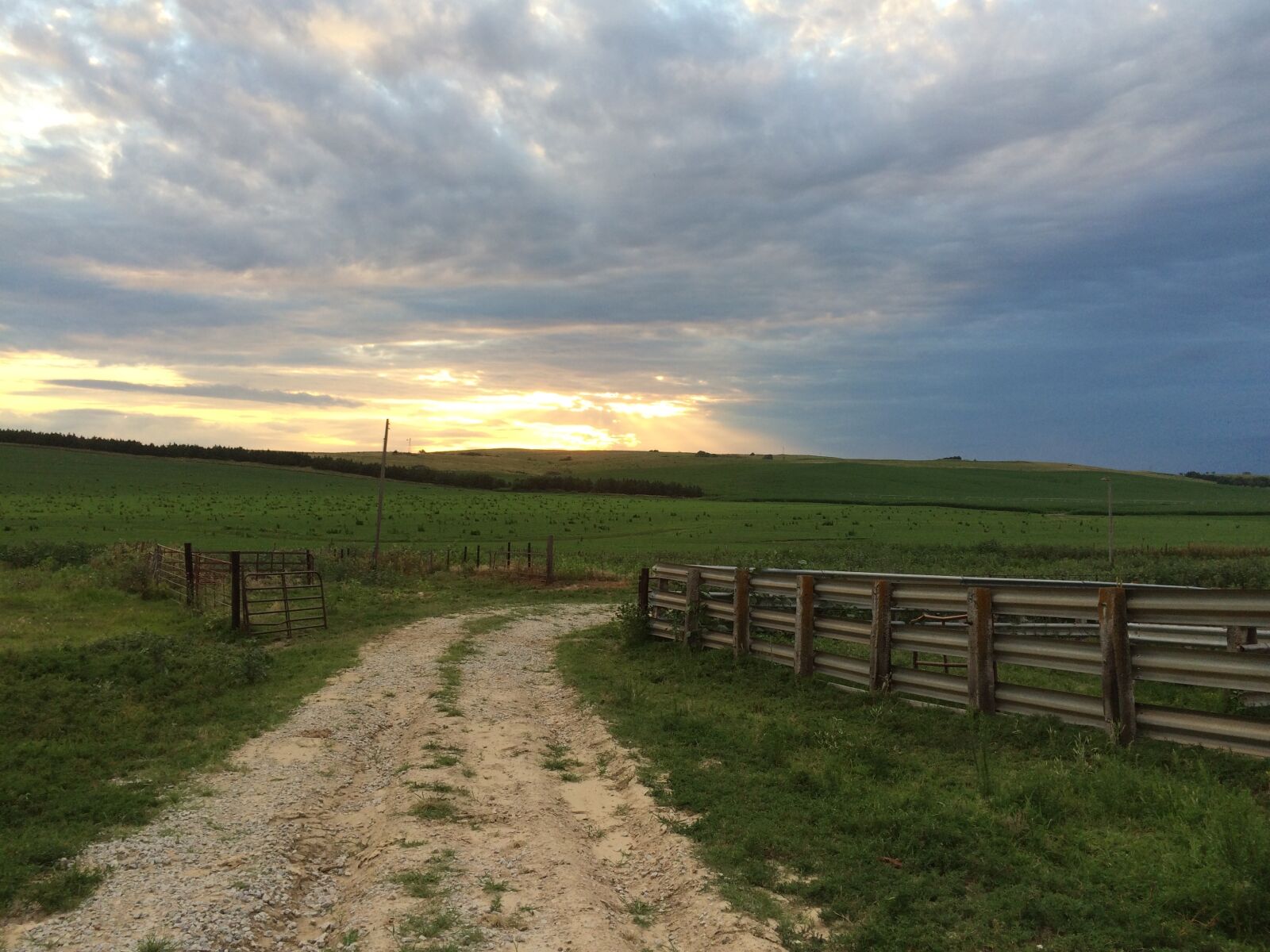 iPhone 5s back camera 4.15mm f/2.2 sample photo. Farmland, sunset, countryside photography