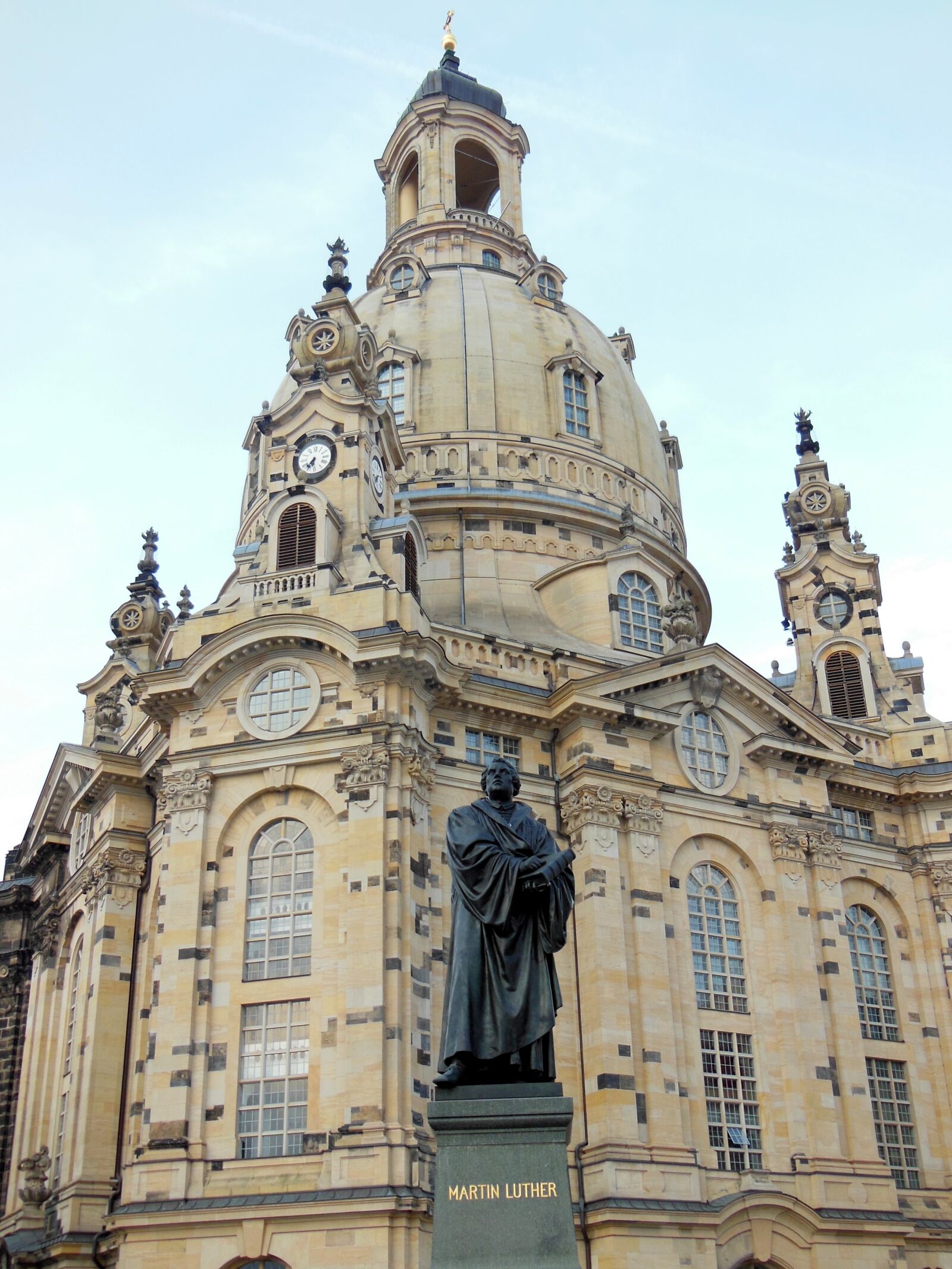 Nikon Coolpix S9300 sample photo. Dresden, frauenkirche, luther photography