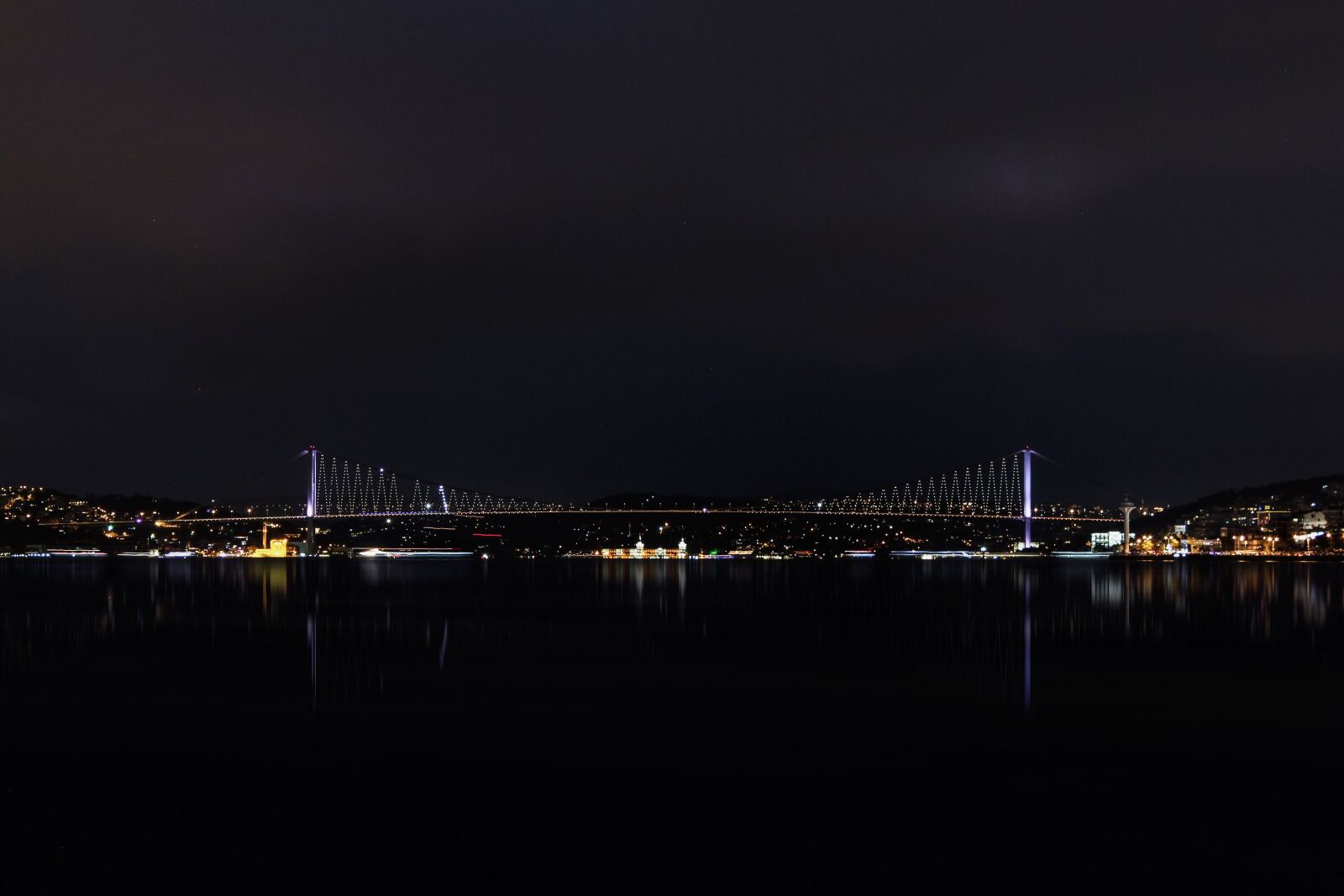 Canon EOS 650D (EOS Rebel T4i / EOS Kiss X6i) + Canon EF-S 18-55mm F3.5-5.6 III sample photo. Bosphorus bridge, landscape, night photography