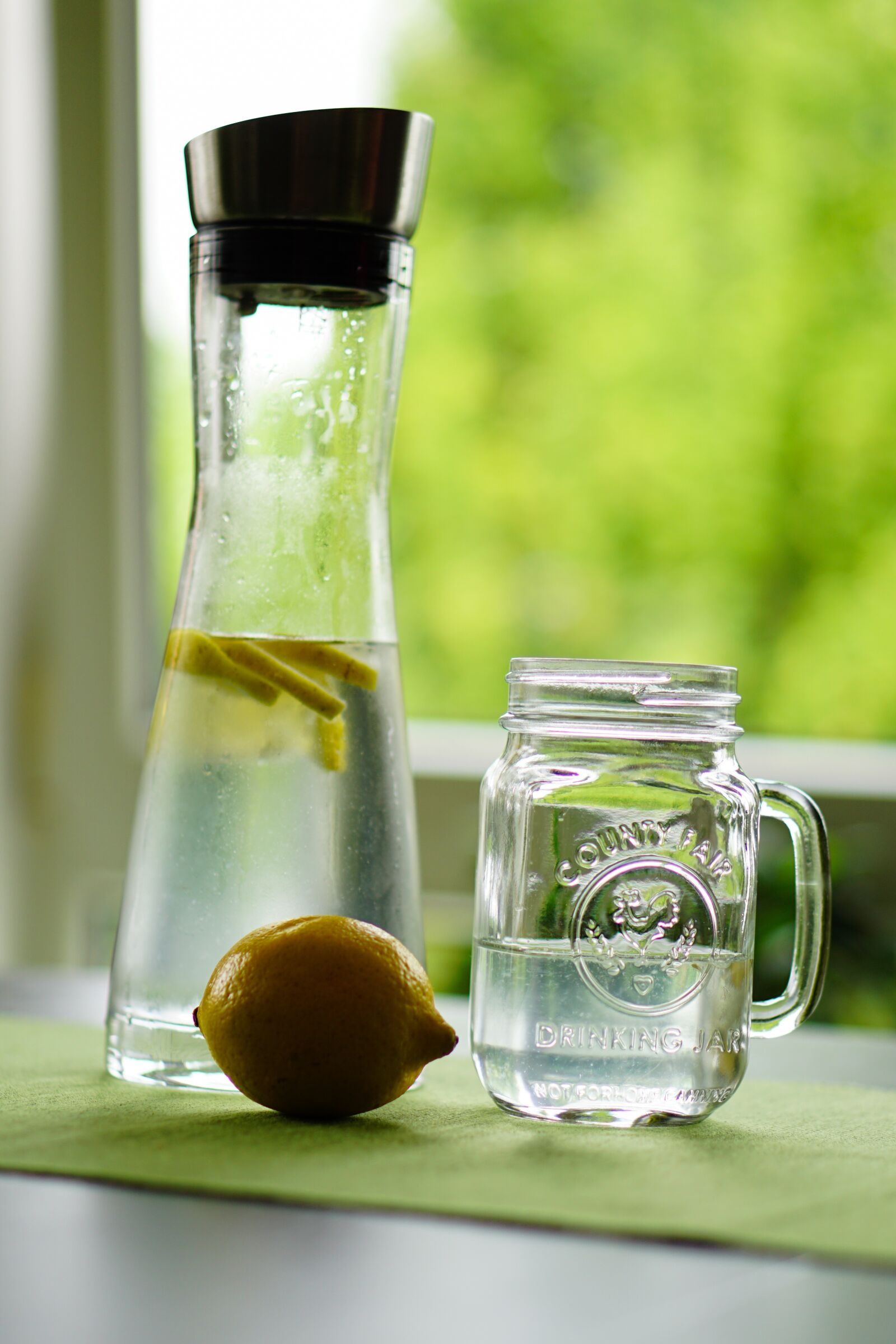E 50mm F1.8 OSS sample photo. Lemon, water, refreshment photography