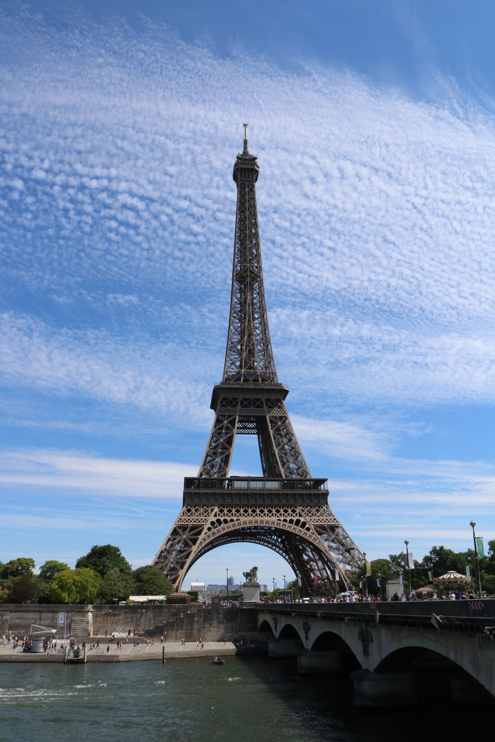 Canon EOS 750D (EOS Rebel T6i / EOS Kiss X8i) sample photo. Paris, peais, eiffel tower photography