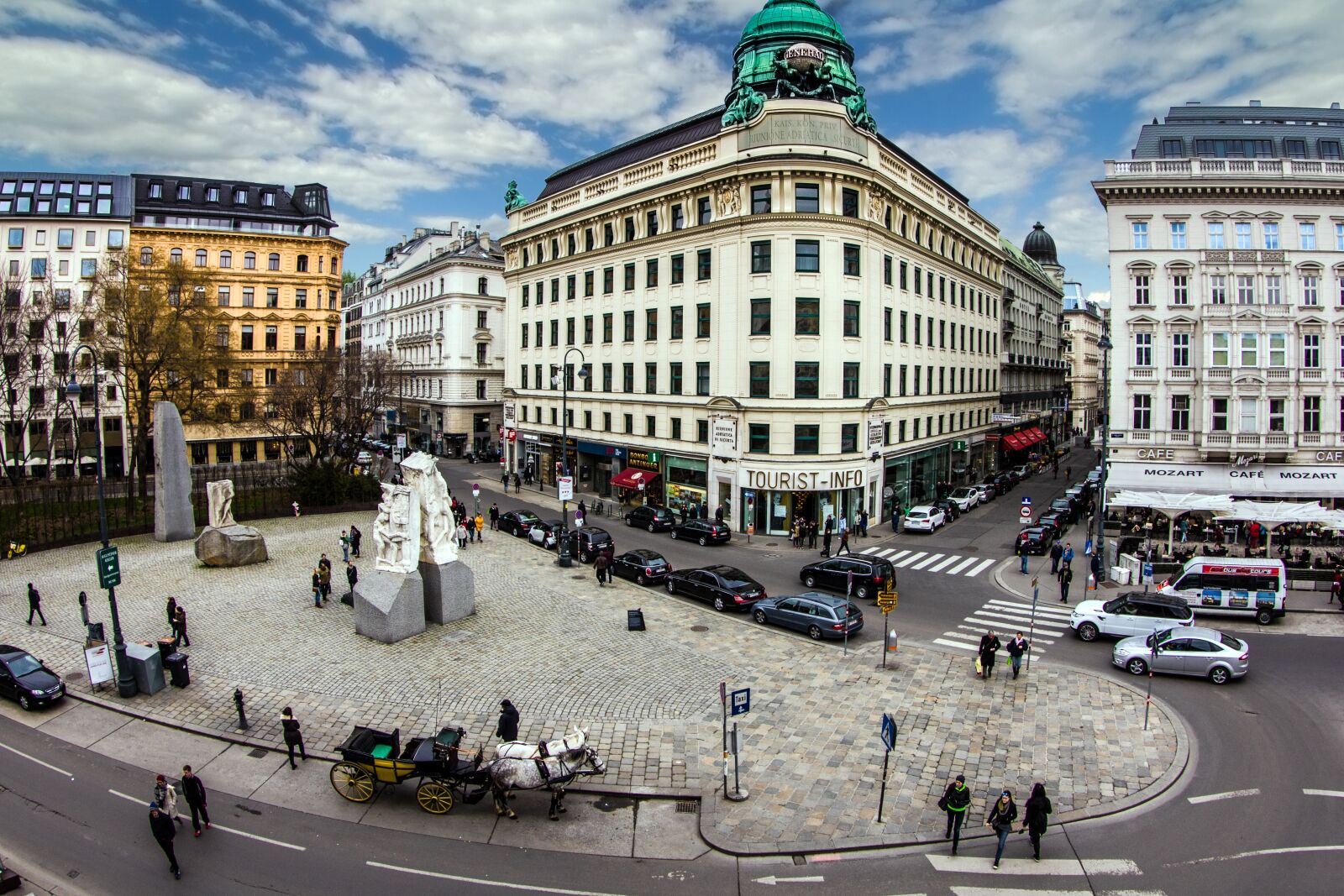 Canon EOS 600D (Rebel EOS T3i / EOS Kiss X5) sample photo. Vienna, downtown, panorama photography