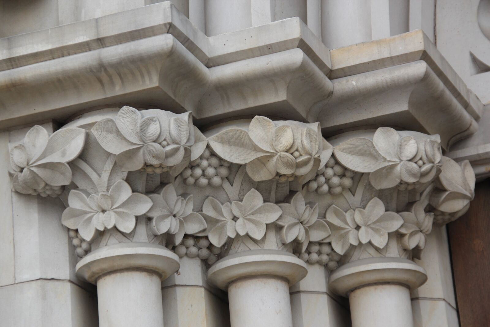 Canon EOS 600D (Rebel EOS T3i / EOS Kiss X5) sample photo. Architecture, detail of, nysa photography