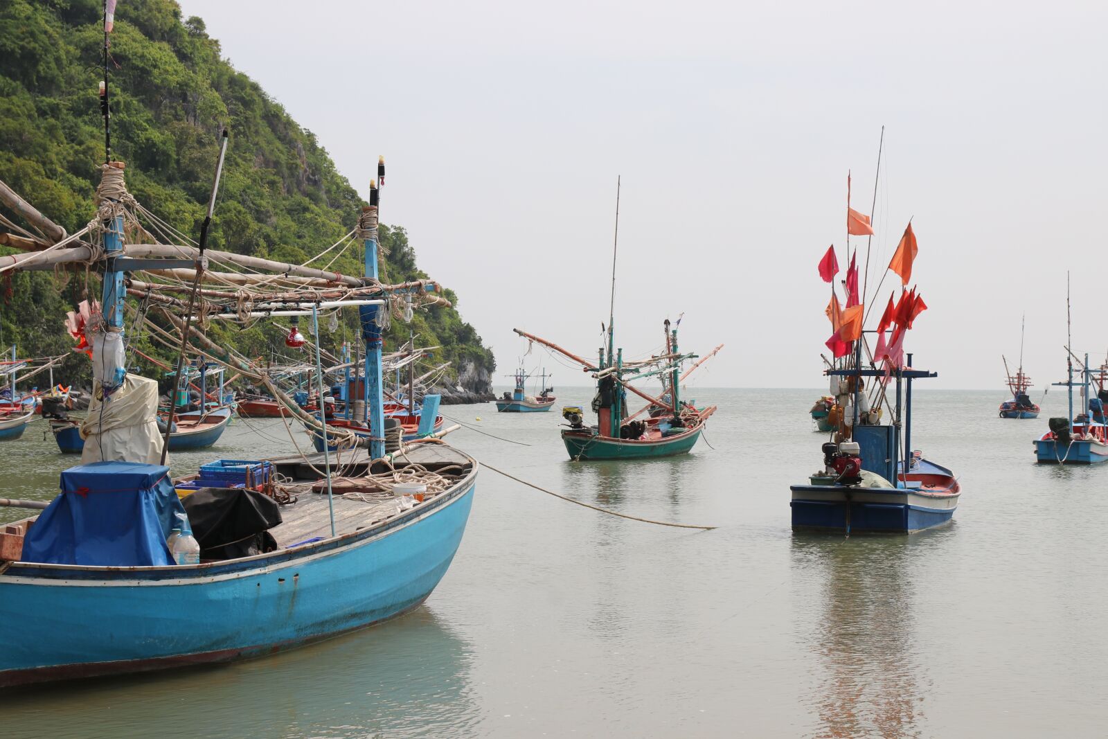 Canon EOS 80D sample photo. Thailand, fishing, boat photography