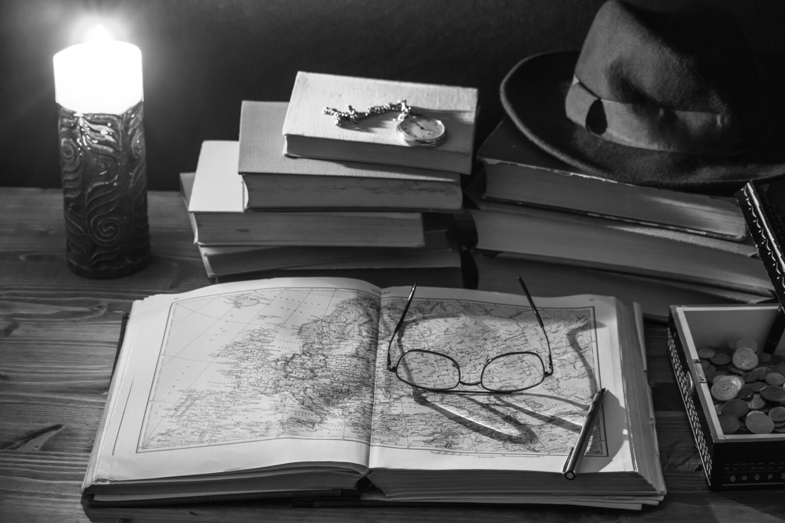 Nikon D3300 sample photo. Notebook, books, old books photography