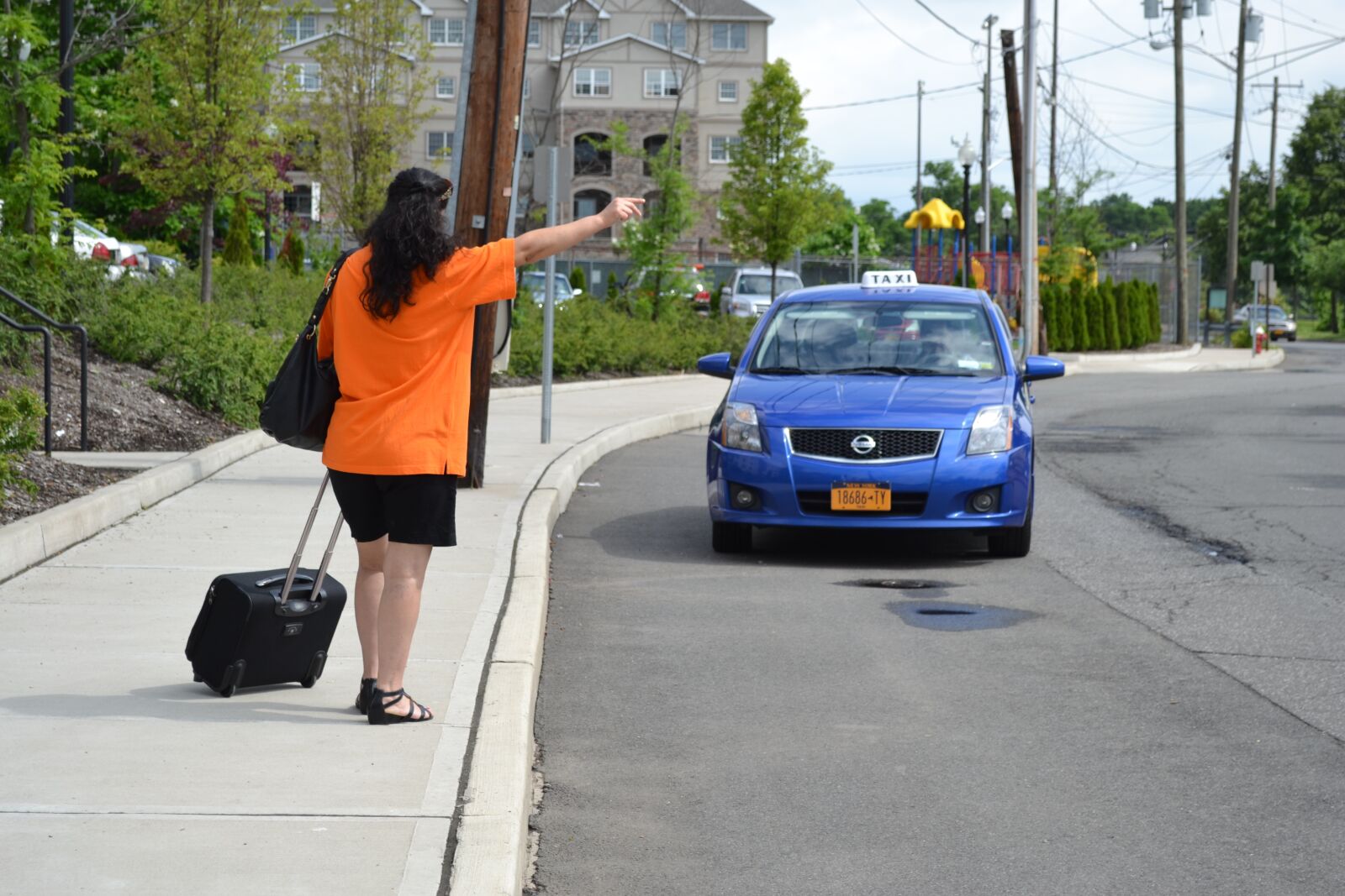 Nikon D3100 sample photo. Taxi, asking cab, taxi photography