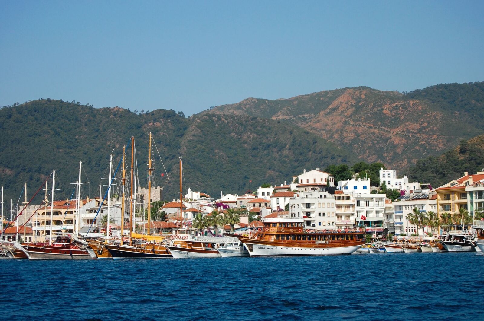 Nikon D40 sample photo. City, water, travel, tourism photography