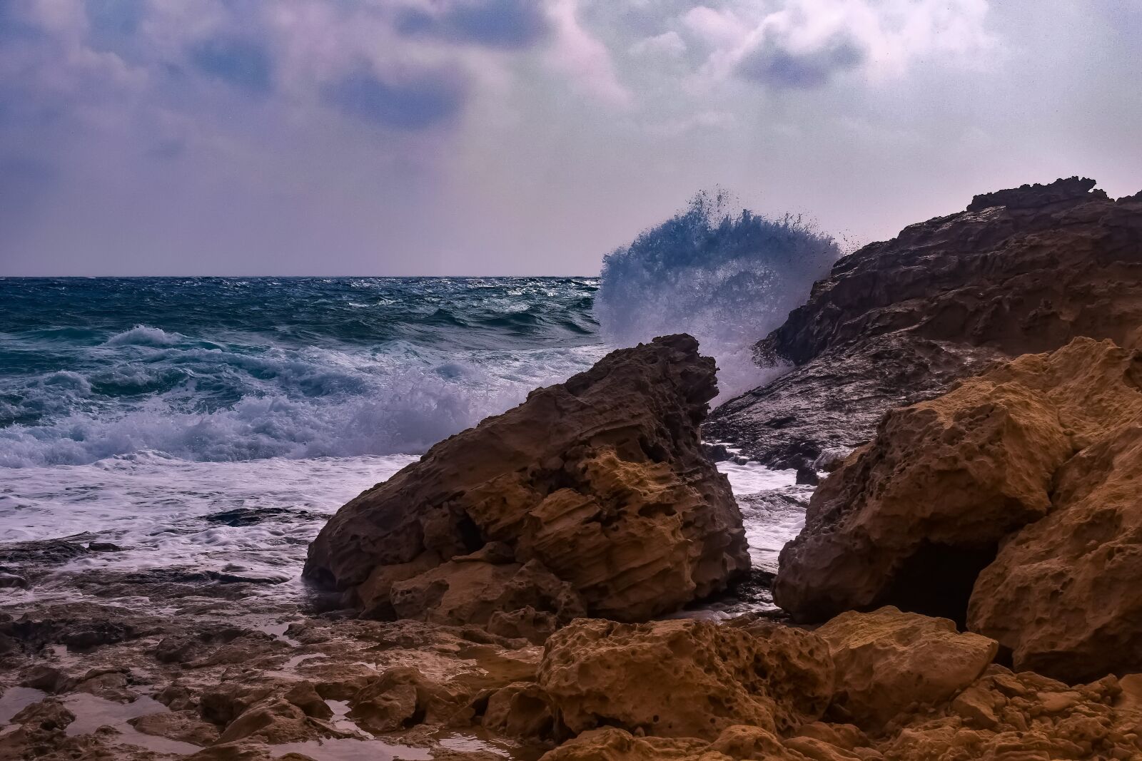 Nikon D3300 sample photo. Rocky coast, sea, waves photography