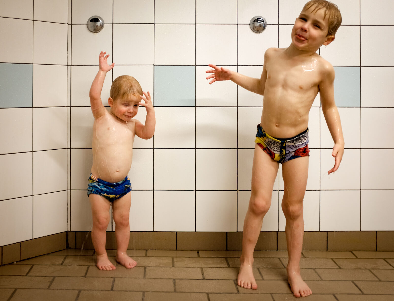 Fujifilm X100T sample photo. Pool photography