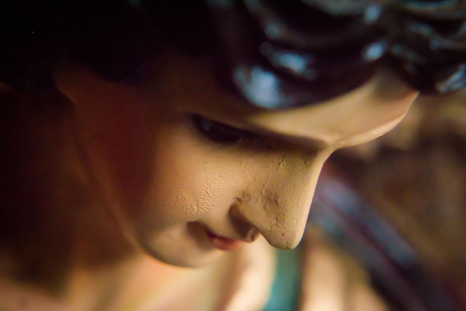 Nikon D5600 sample photo. Macro, face, statue photography