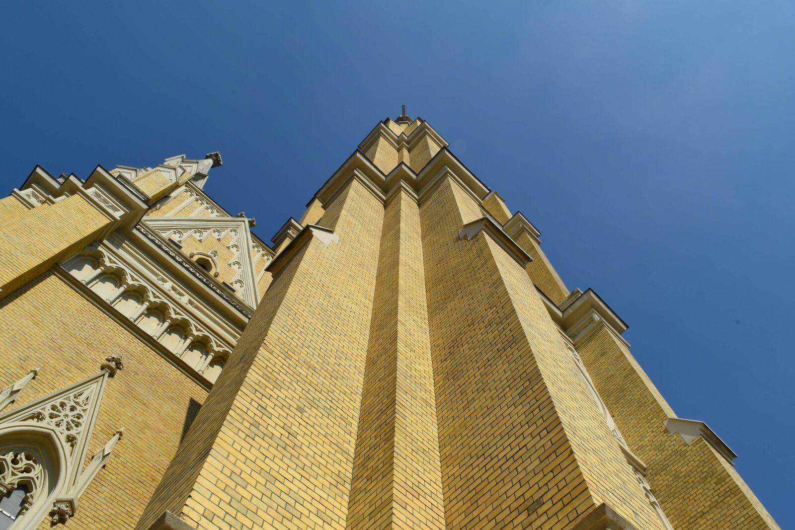 Nikon D5500 sample photo. Angle, church tower, perspective photography