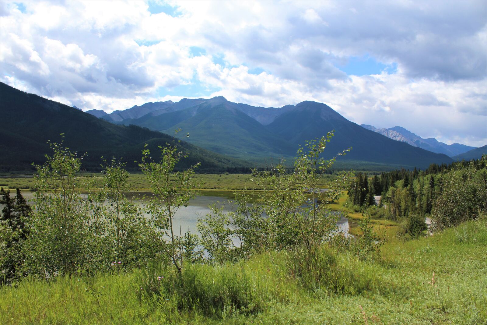 Canon EOS 1300D (EOS Rebel T6 / EOS Kiss X80) sample photo. Wilderness, nature, mountains photography