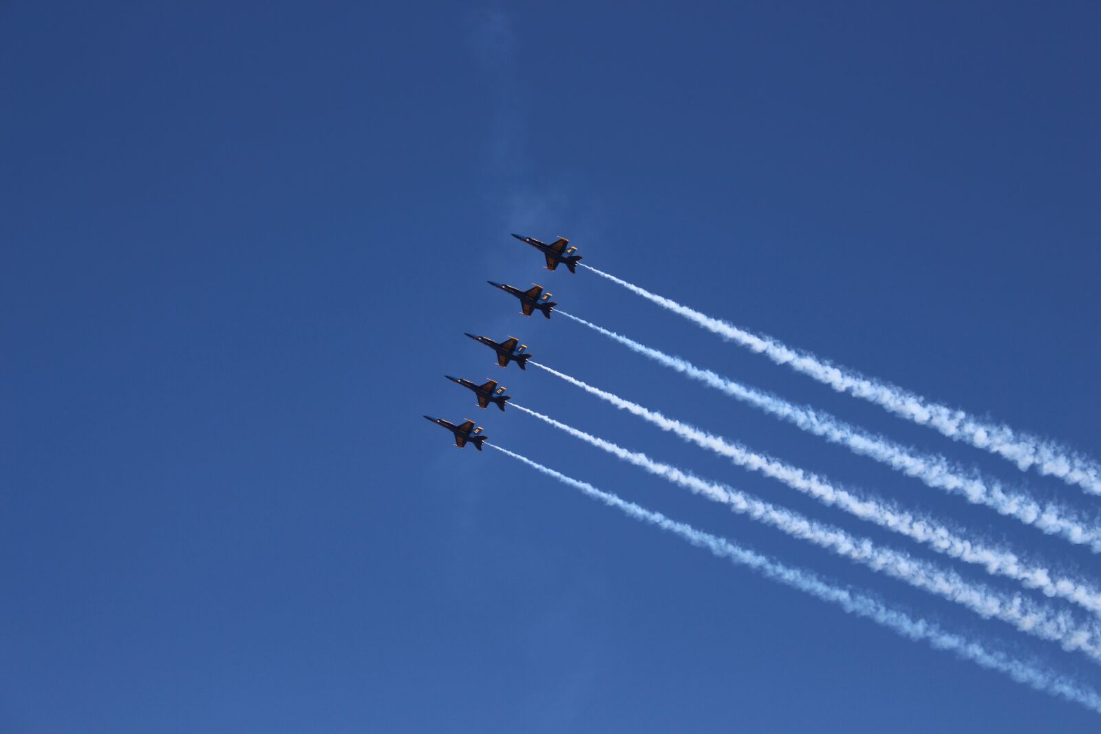 Canon EOS 700D (EOS Rebel T5i / EOS Kiss X7i) sample photo. Blue-angels, airplane, marines photography