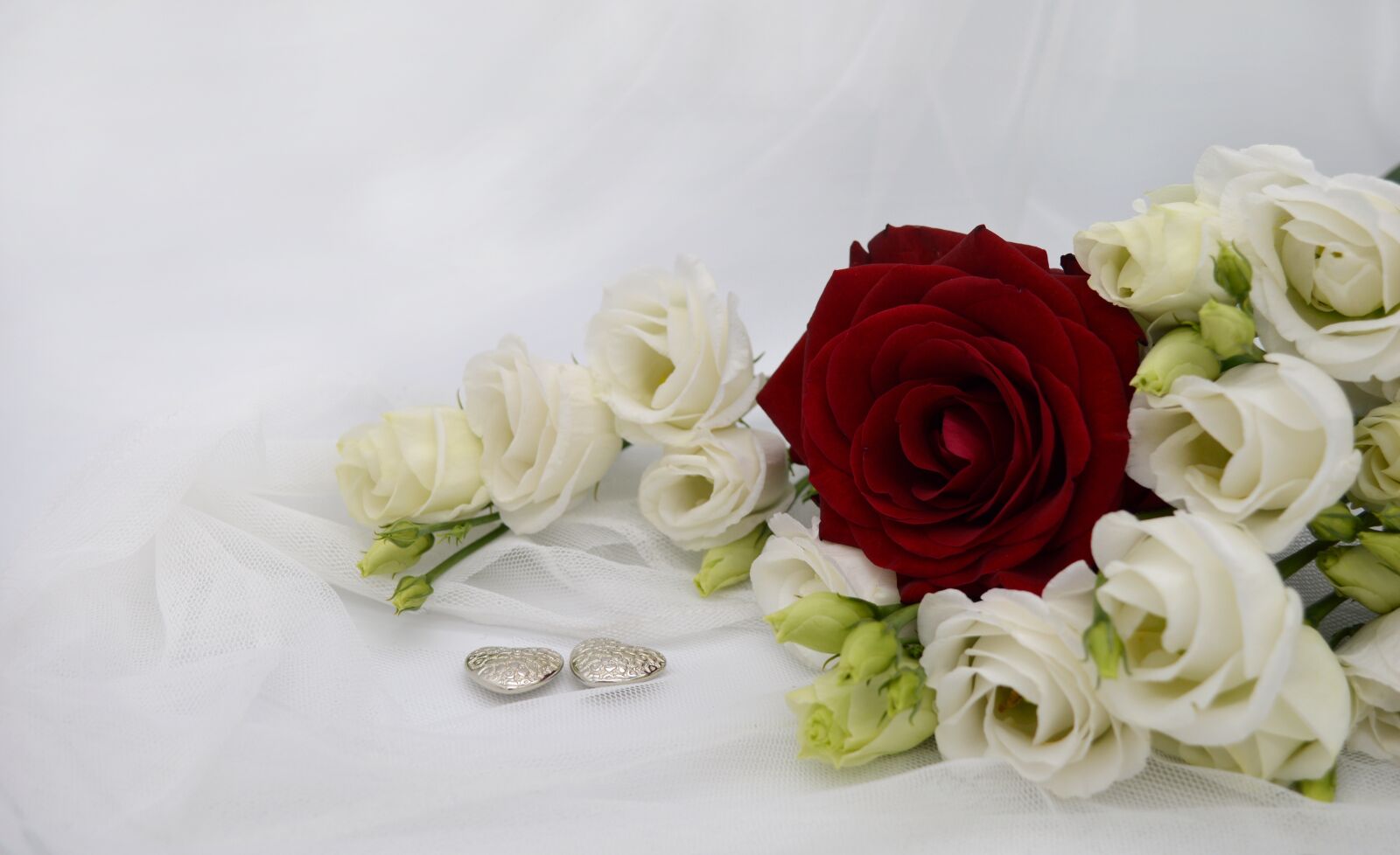 Nikon D3200 sample photo. Roses, flowers, wedding photography