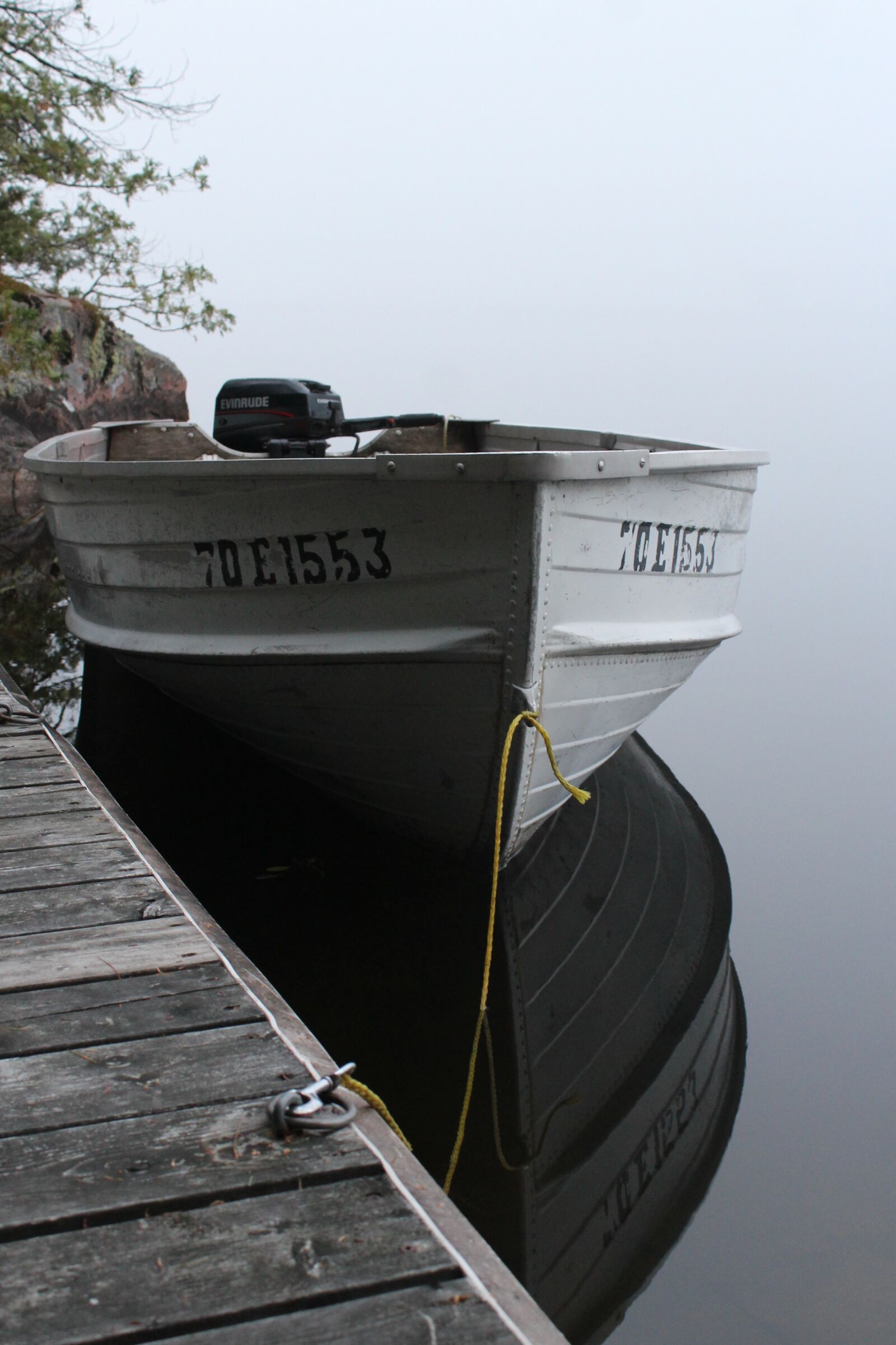 Canon EOS 1200D (EOS Rebel T5 / EOS Kiss X70 / EOS Hi) sample photo. Boat, lake, dock photography
