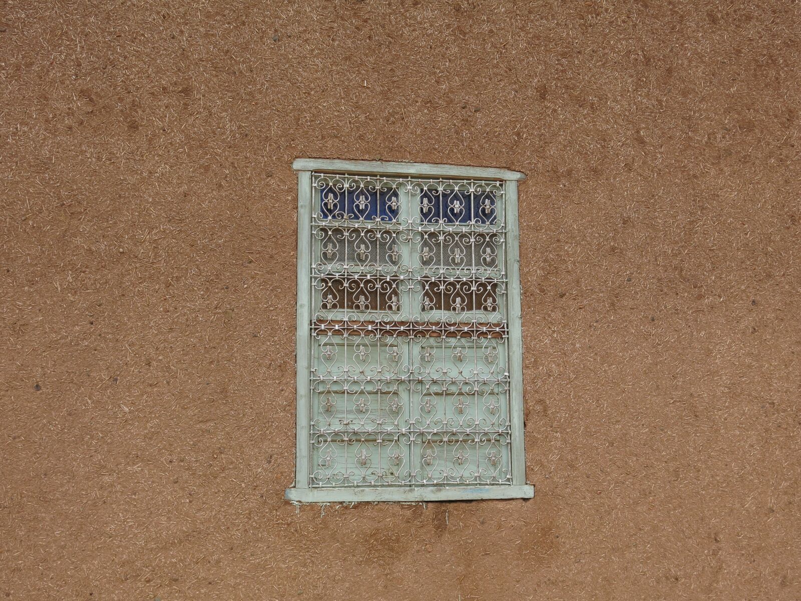 Canon PowerShot G15 sample photo. Secret, window, morocco photography