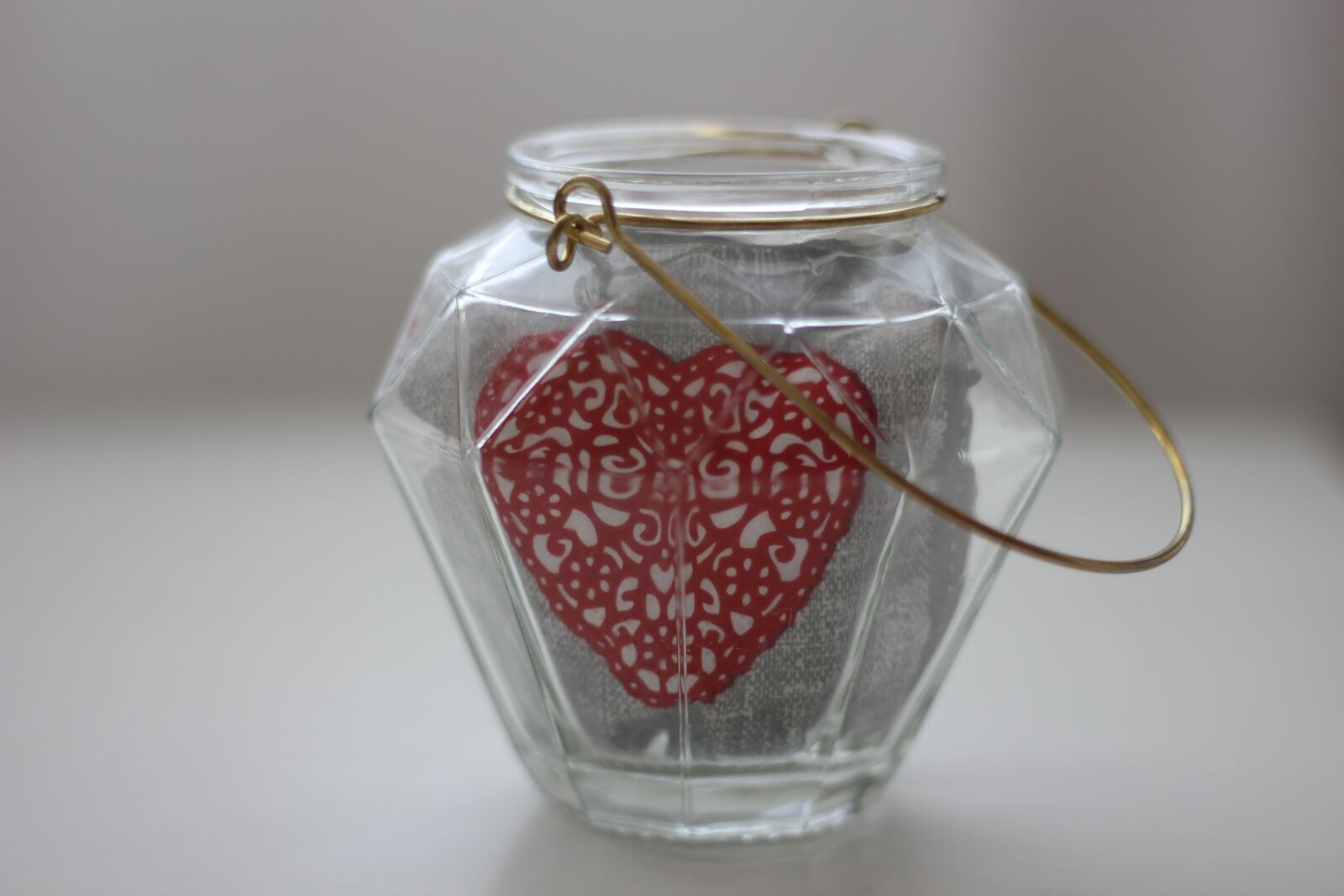 Canon EOS 550D (EOS Rebel T2i / EOS Kiss X4) sample photo. Christmas, santa claus, glass photography