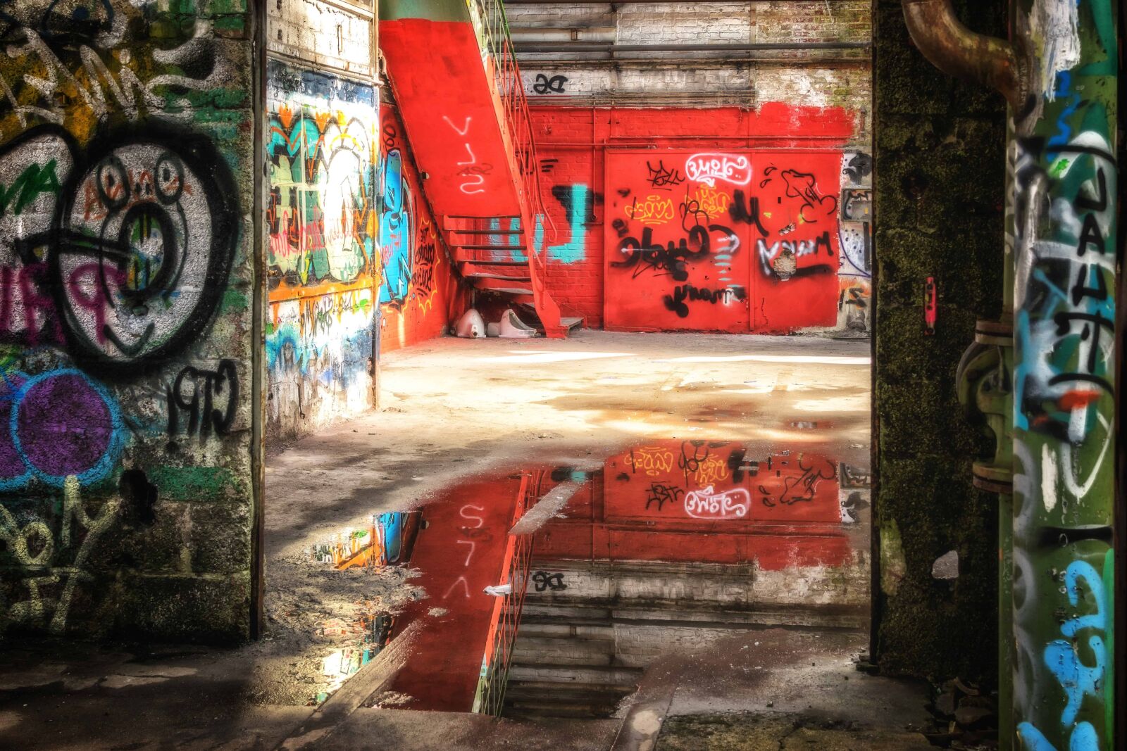 Nikon D3300 sample photo. Water, reflection, drawing, warehouse photography