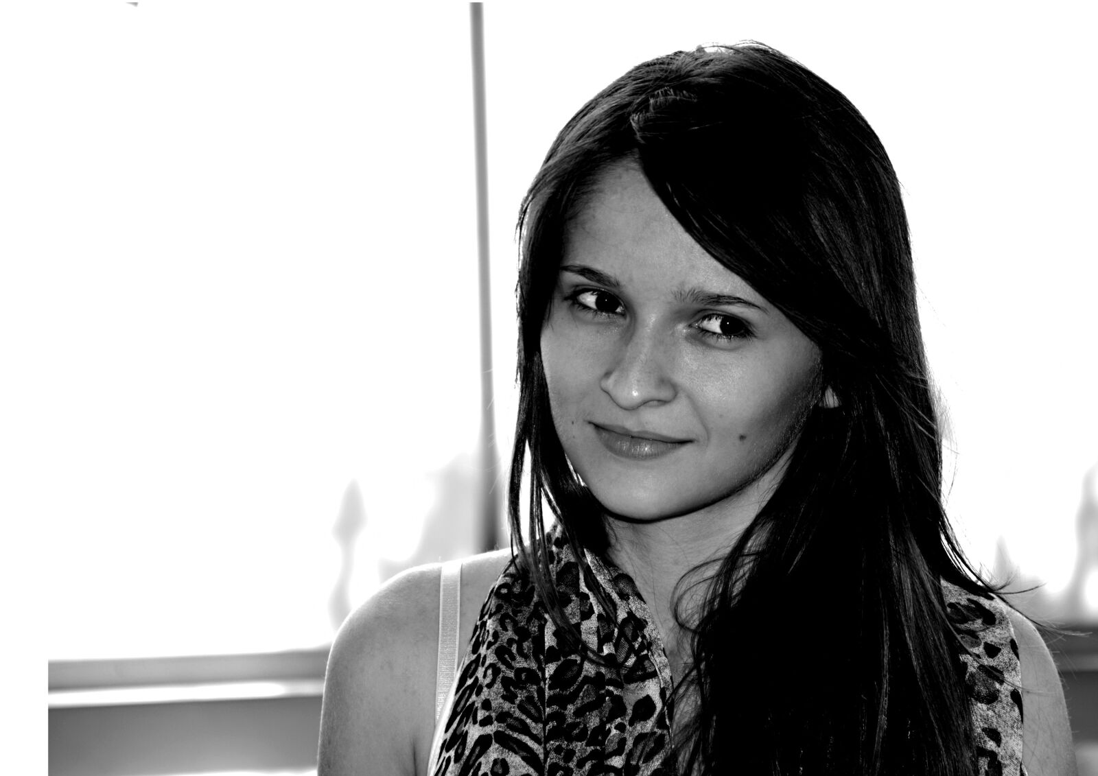 Nikon D5100 sample photo. Black and white, young photography