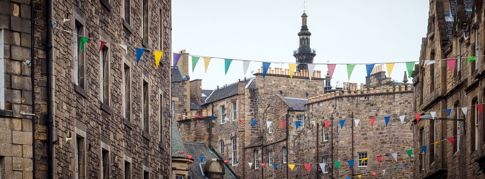 Pentax K-50 sample photo. Edinburgh, old town, travel photography