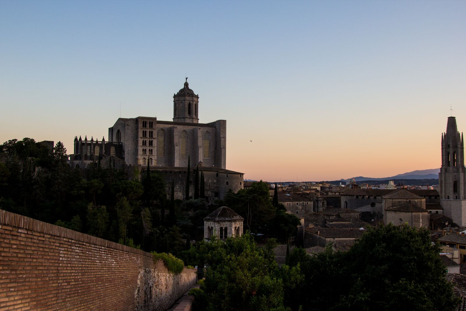 Canon EOS 60D + Canon EF 24-105mm F4L IS USM sample photo. Girona, cathedral, costa brava photography