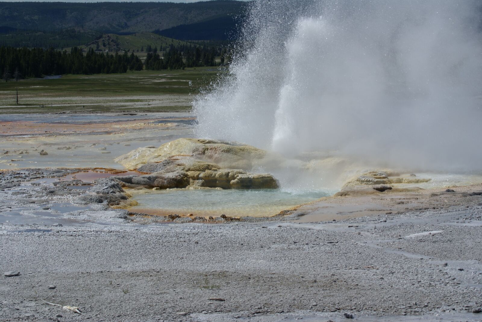 Sony Alpha DSLR-A100 sample photo. Yellowstone, geyser, united states photography