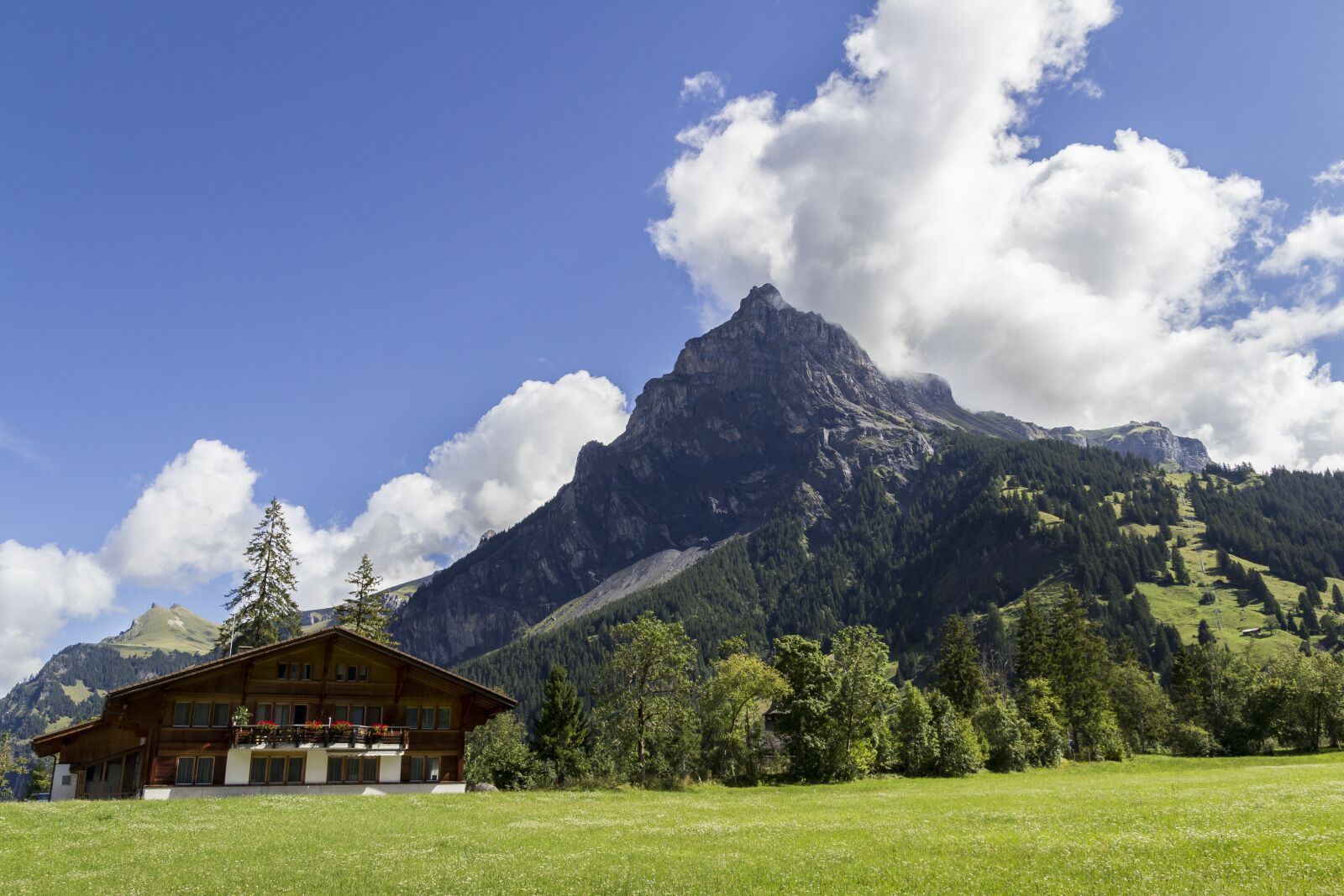 Canon EOS 600D (Rebel EOS T3i / EOS Kiss X5) sample photo. Kandersteg, swiss, switzerland photography