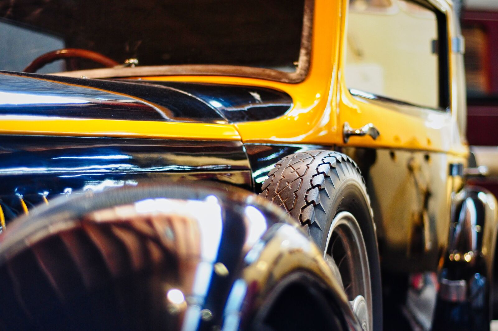 Nikon D300S sample photo. Bugatti, car, yellow photography