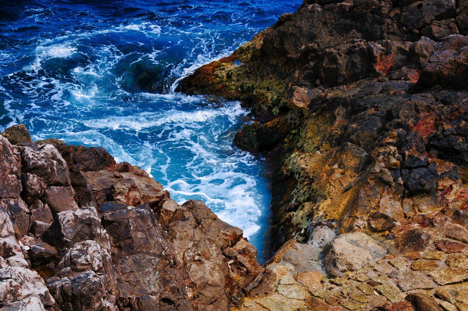 Nikon D300S sample photo. Creek, sea, roche photography