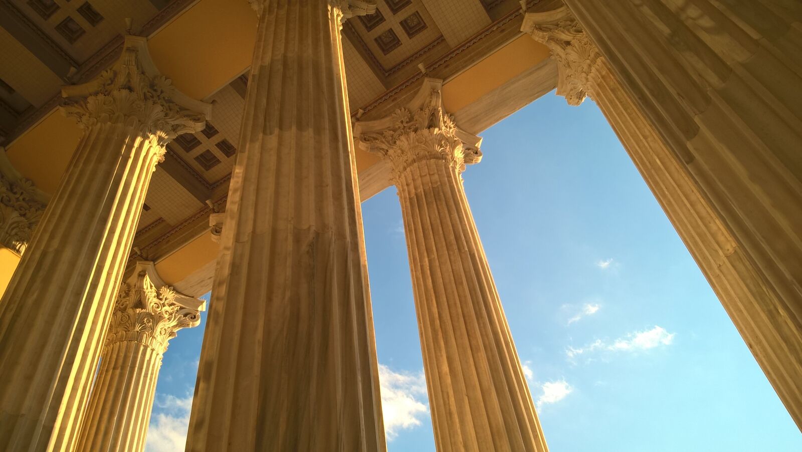 Microsoft Lumia 640 LTE sample photo. Columns, architecture, greece photography
