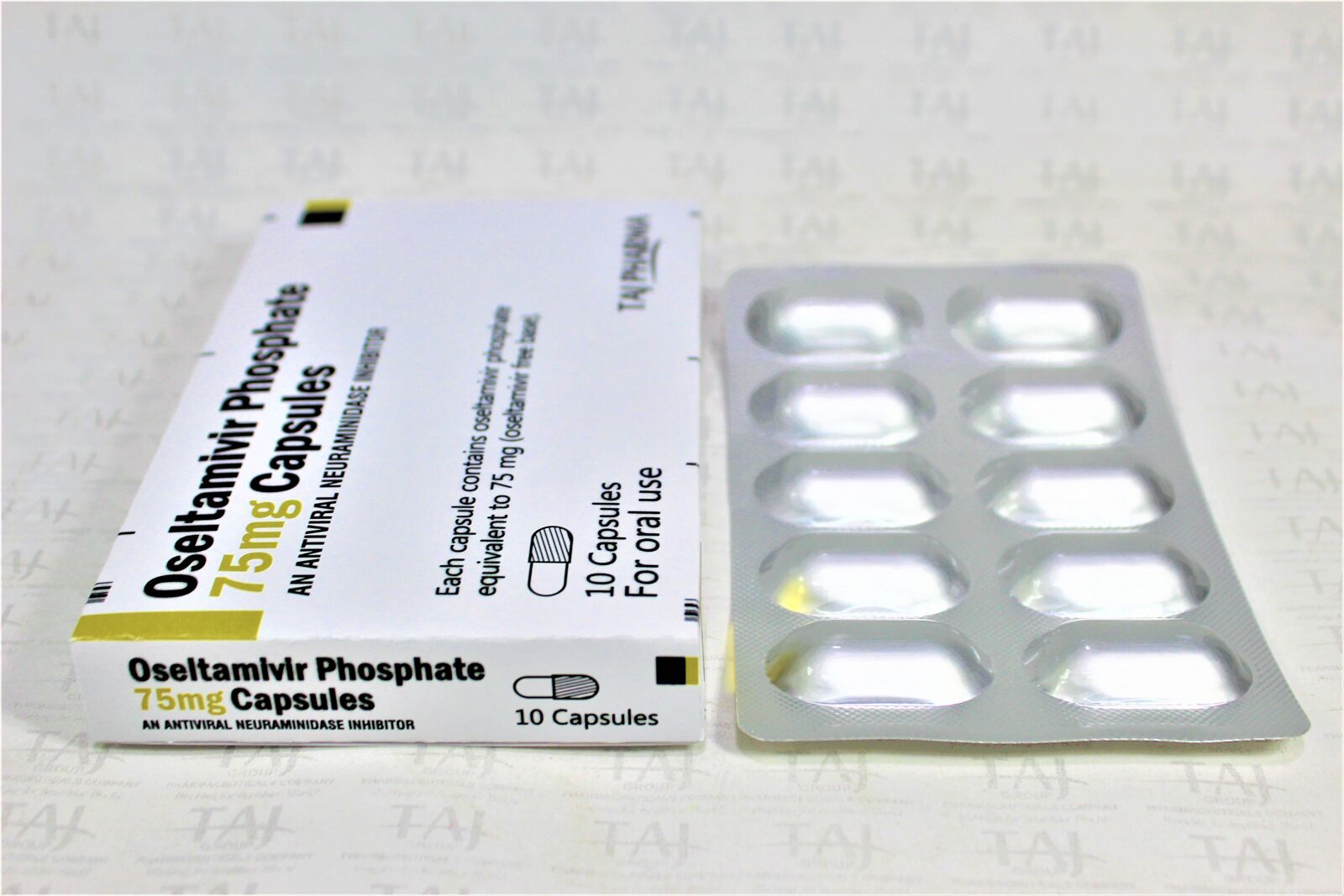 Canon EOS 1200D (EOS Rebel T5 / EOS Kiss X70 / EOS Hi) sample photo. Oseltamivir capsules 75 mg photography