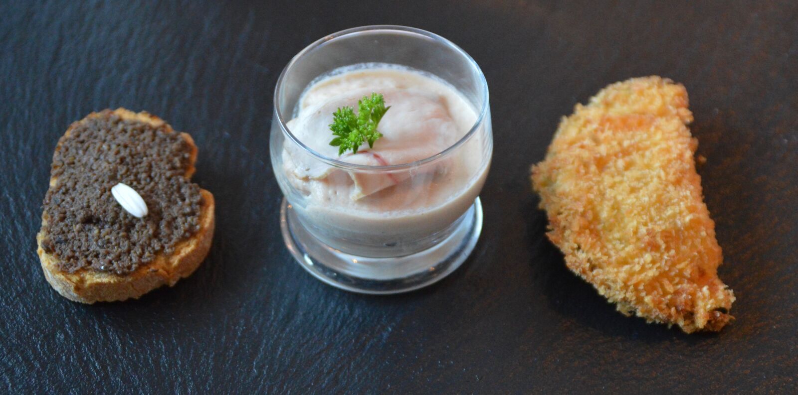 Nikon D3200 sample photo. Food, cream, gourmet photography
