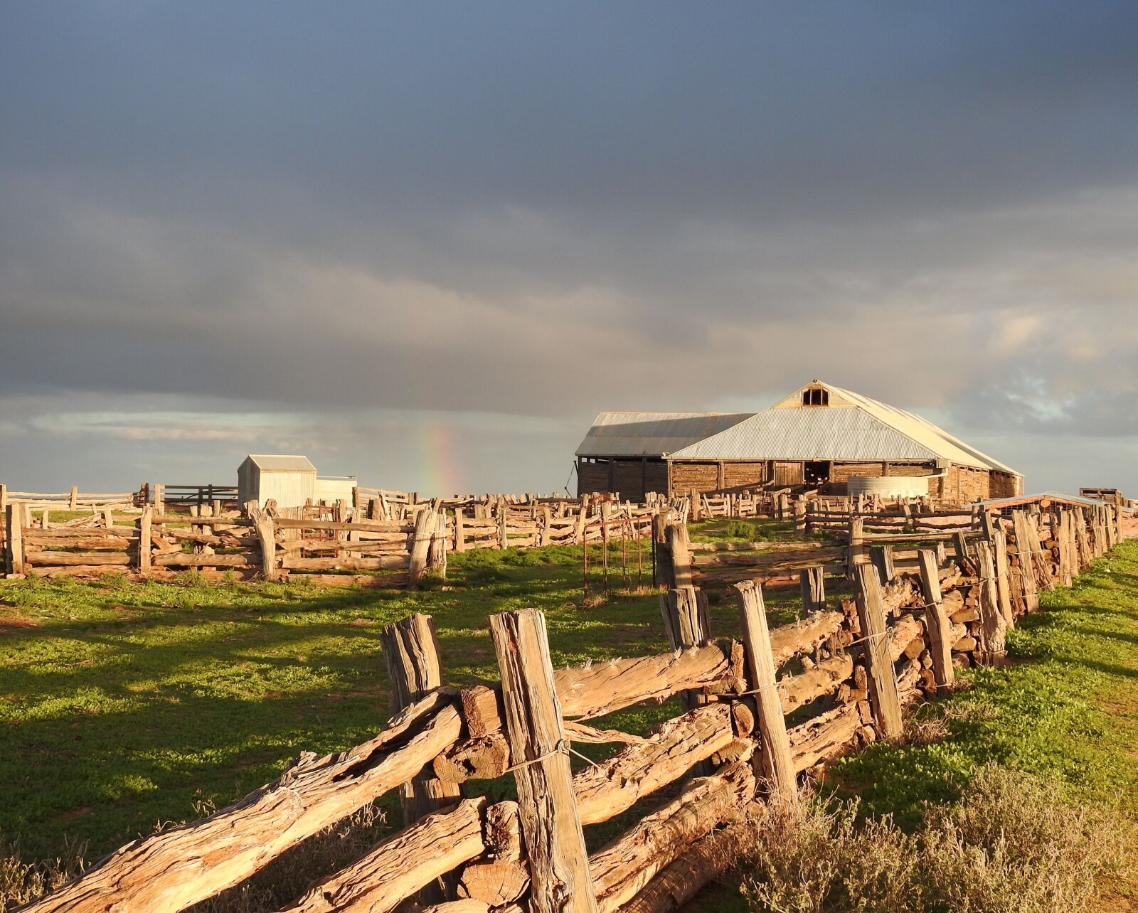 Nikon Coolpix P900 sample photo. Wood shed, scenic, landscape photography