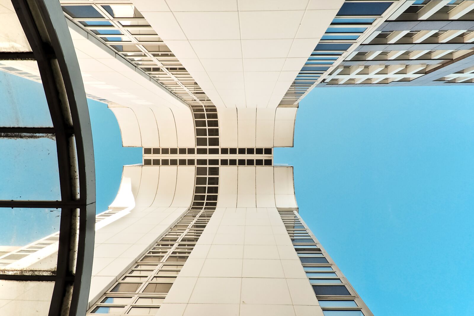 Olympus OM-D E-M10 sample photo. Architecture, office building, building photography