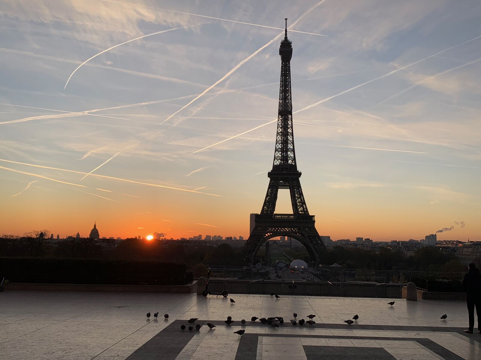 Apple iPhone XR sample photo. Paris, sunset, dawn photography