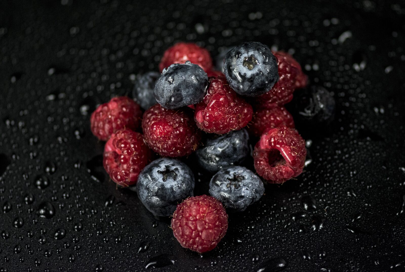 Nikon D5600 sample photo. Food, dessert, fruit photography