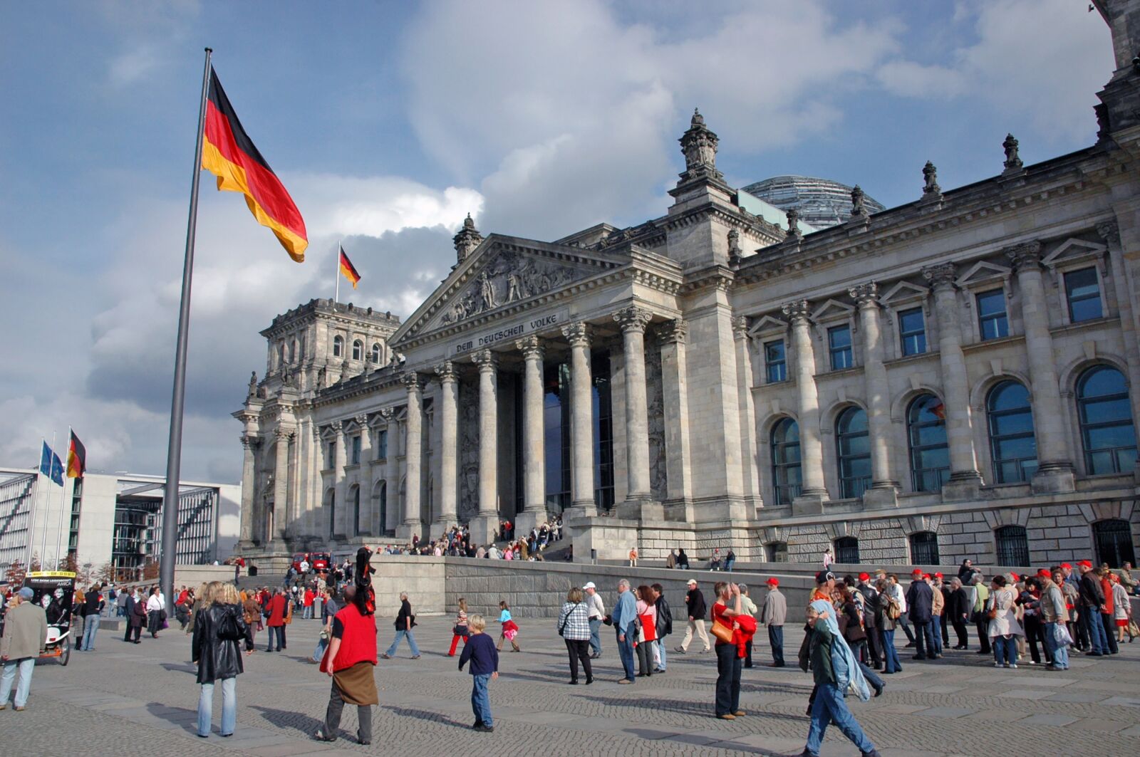 Nikon D70s sample photo. Berlin, capital, architecture photography