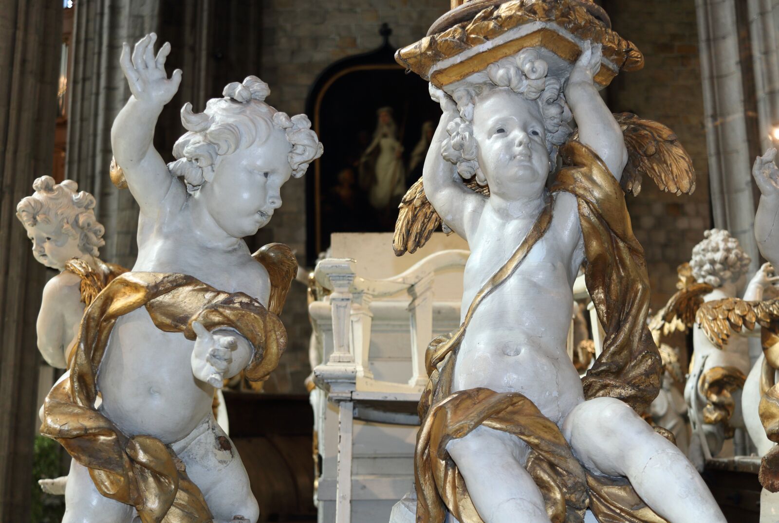 Canon EF-S 24mm F2.8 STM sample photo. Belgium, mons, church photography