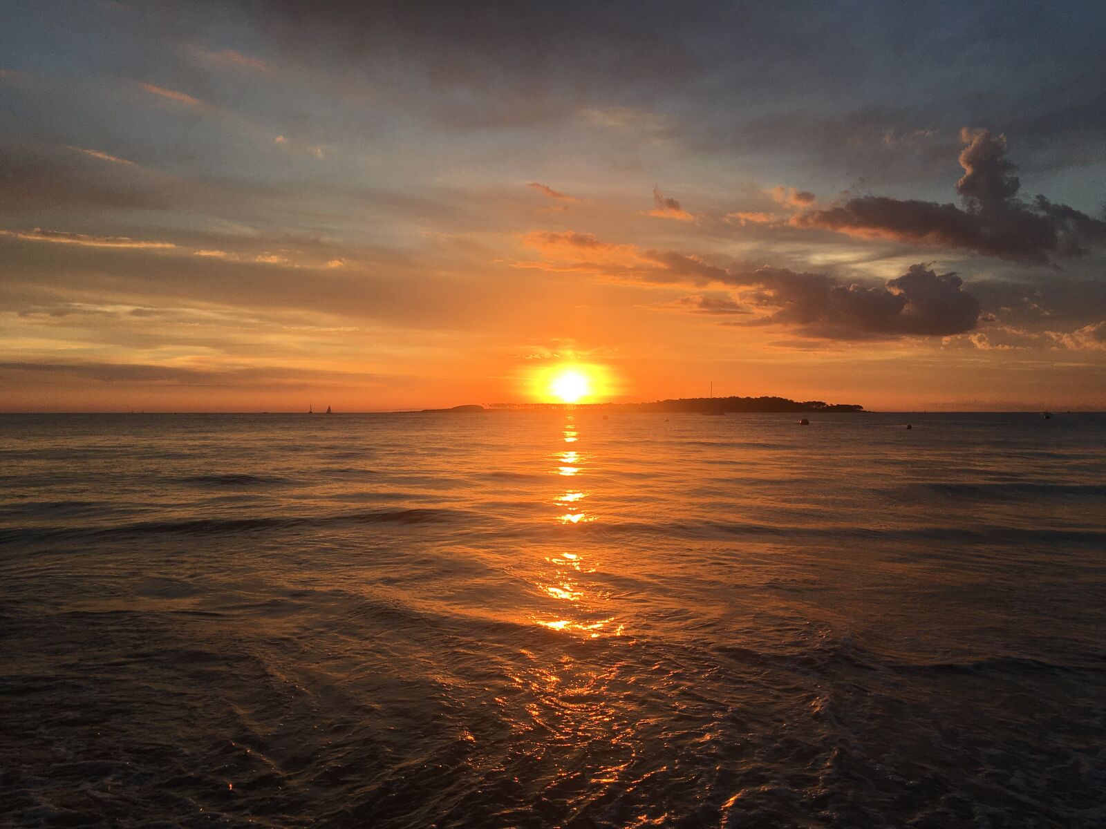 Apple iPhone 6s sample photo. Beach, sunset, sea photography