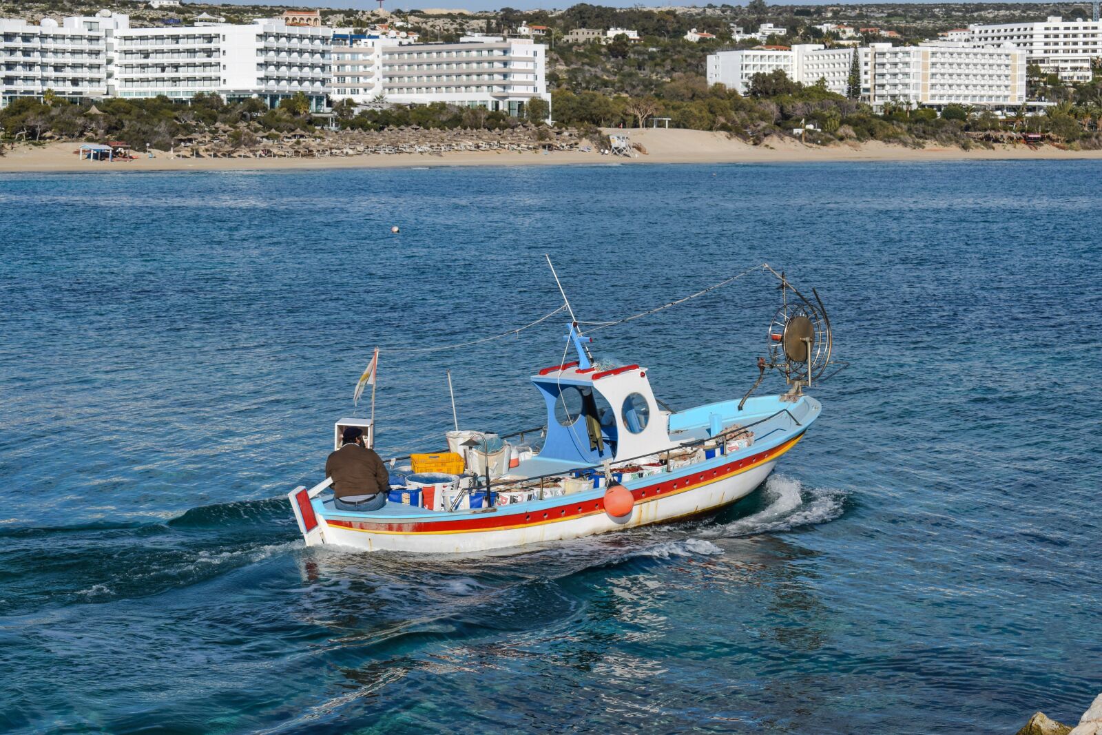 Nikon D3300 sample photo. Fishing boat, traditional, departure photography